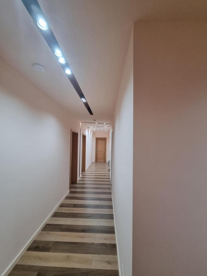 Elite Hotel Pogradec Luaran gambar