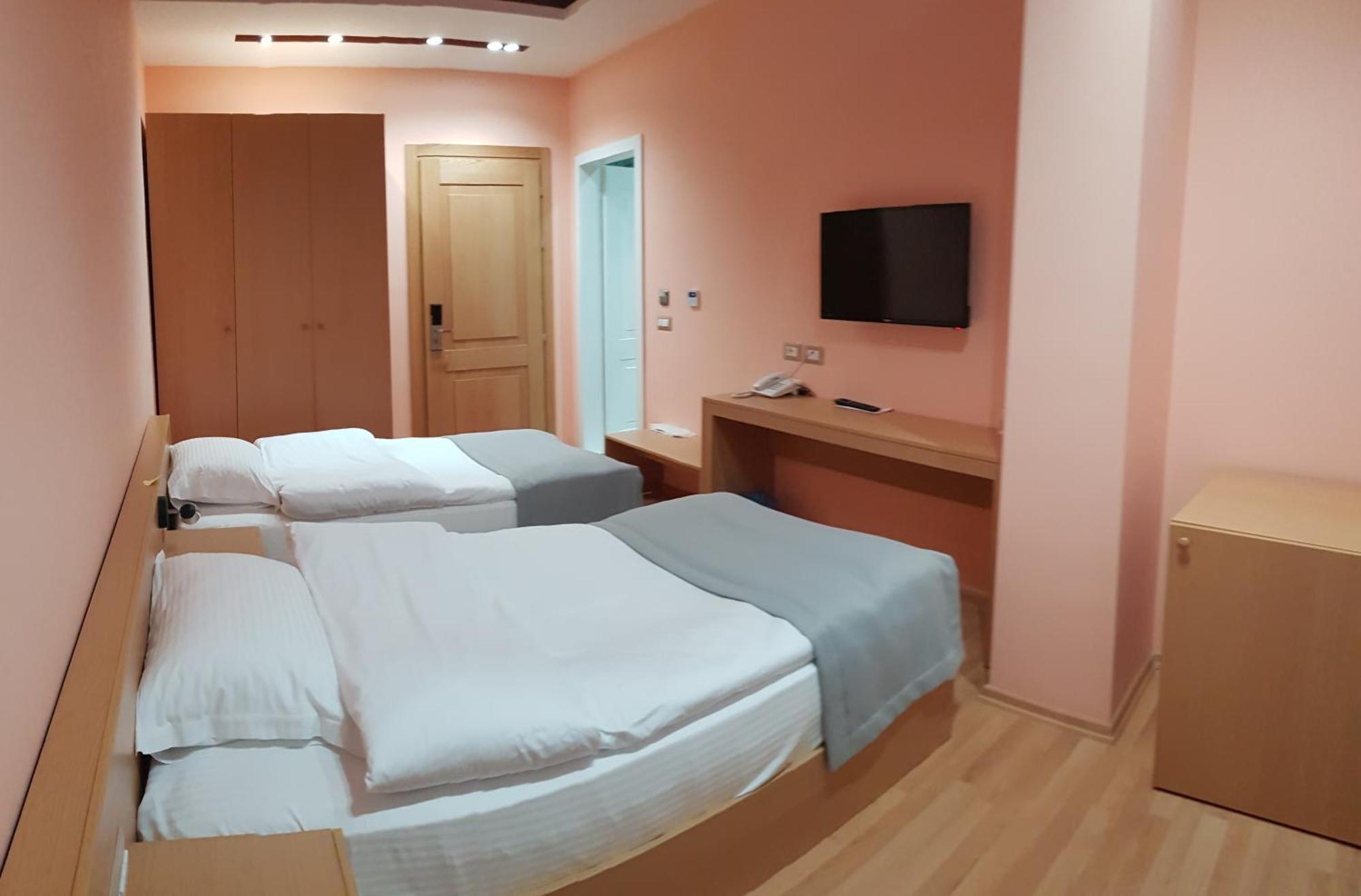 Elite Hotel Pogradec Bilik gambar