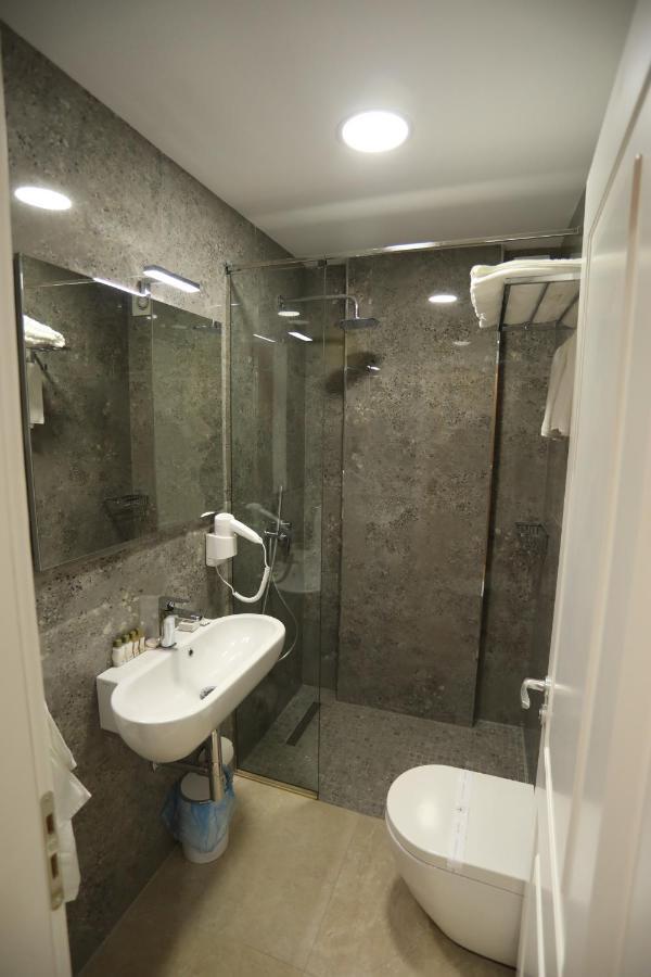 Elite Hotel Pogradec Luaran gambar